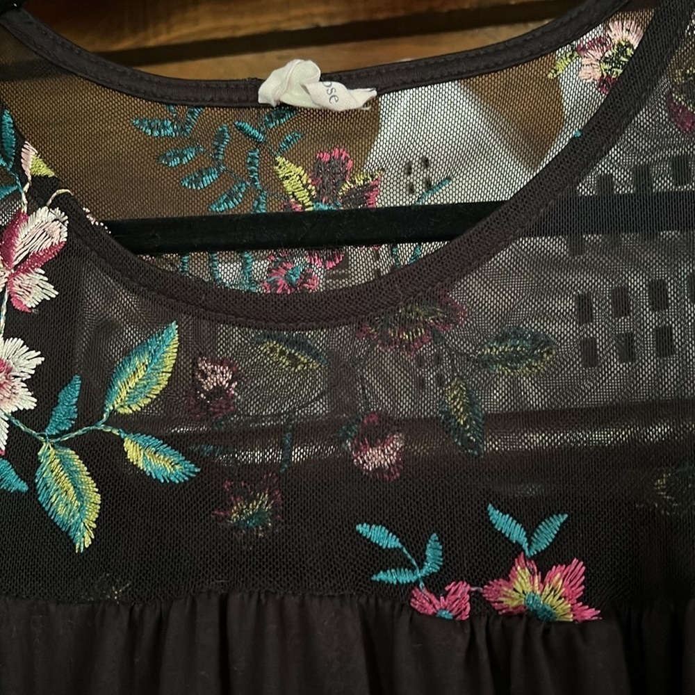P & ROSE Black w/Sheer Floral Yoke, Empire Waist Long Sleeve Mini Dress, GUC. - Picture 11 of 11